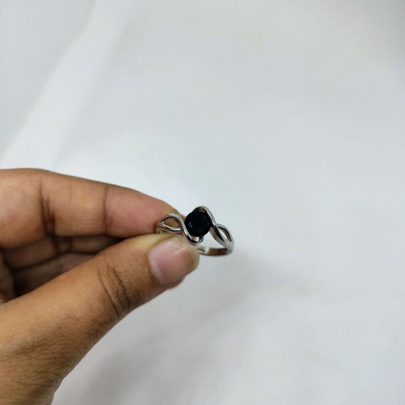Infinity Noir Stone Ring